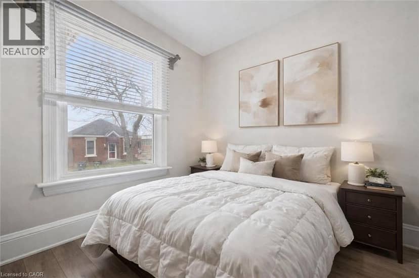 29 CRIMEA Street, Guelph, photo 5