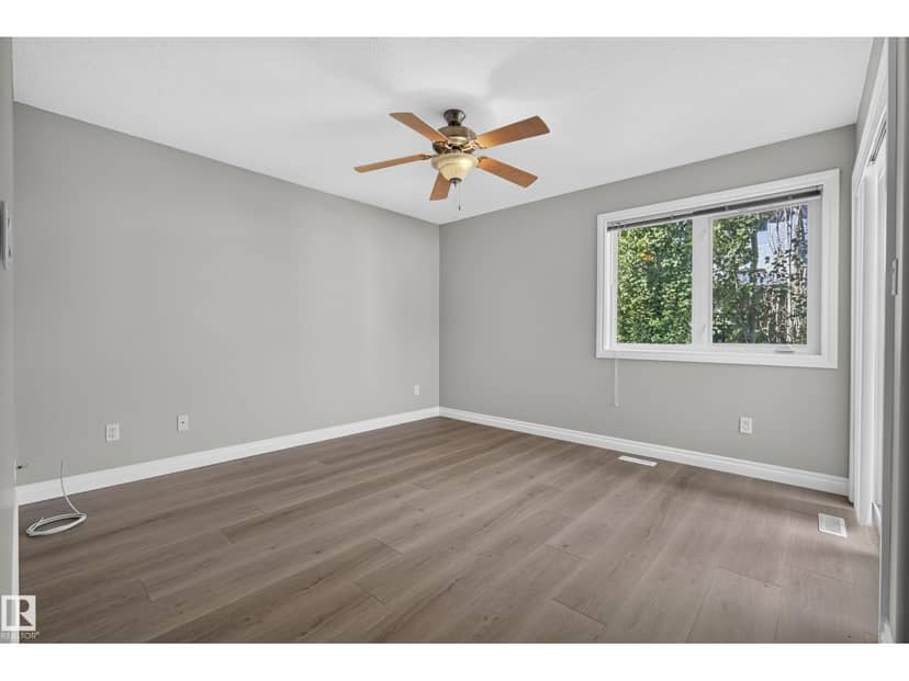 15216 49 ST NW — photo 21 of 40