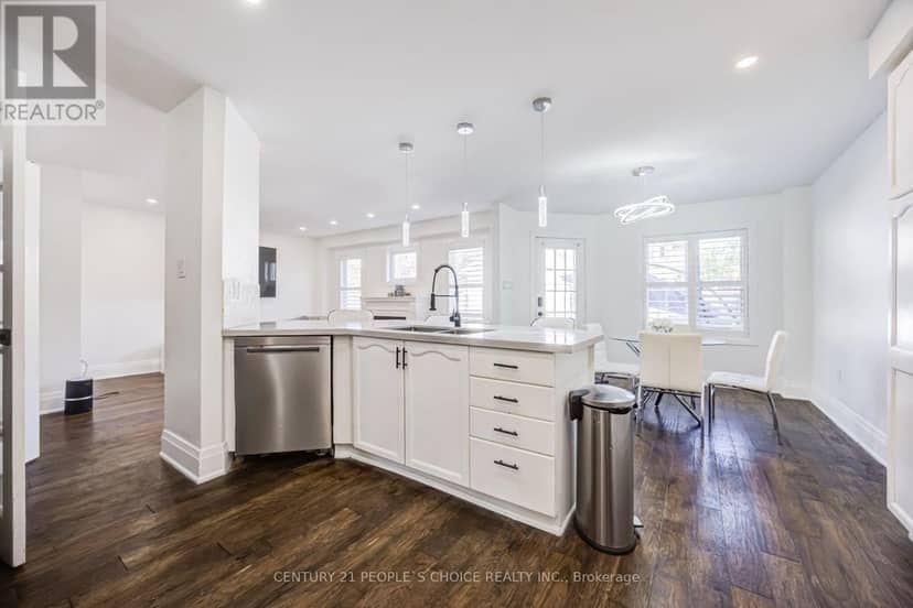 153 Watford Street — photo 15 of 40