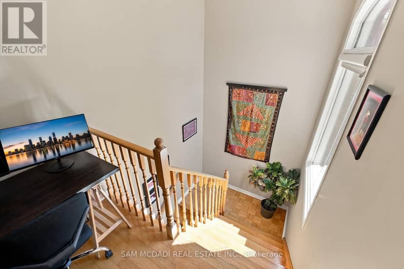 2148 Nightstar Drive — photo 10 of 34