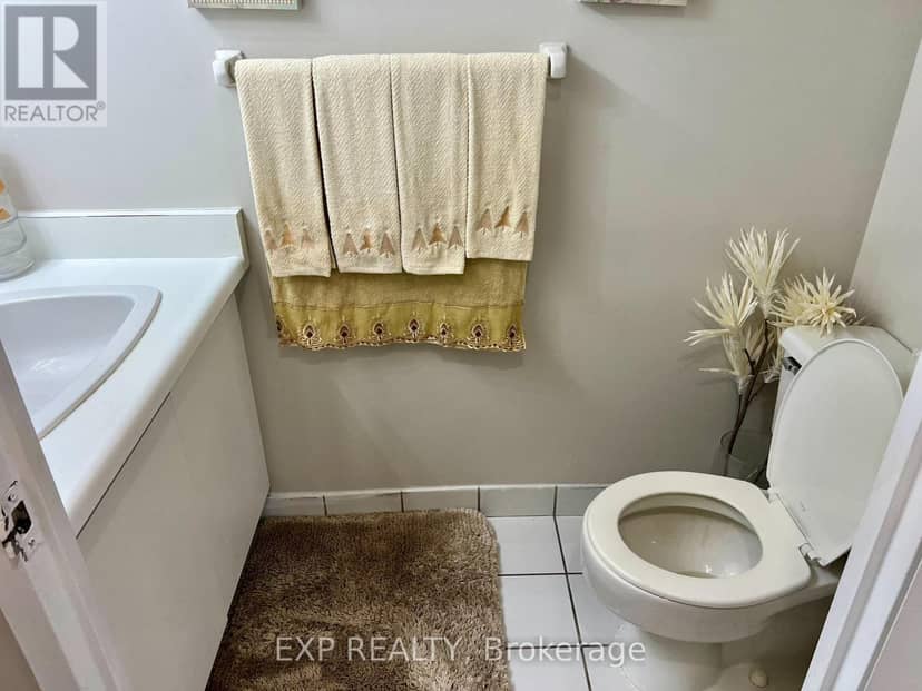 412 - 10 Laurelcrest Street — photo 25 of 38