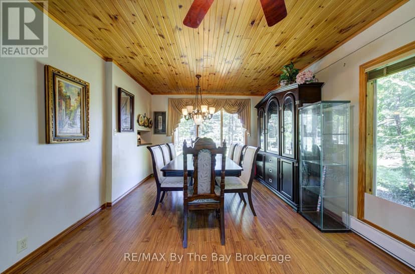 1693 River Road W — photo 14 of 40