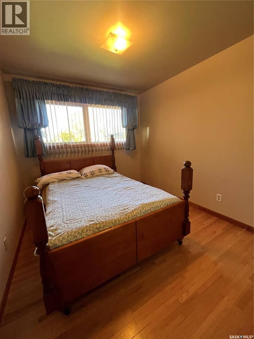1123 Asquith DRIVE — photo 16 of 40