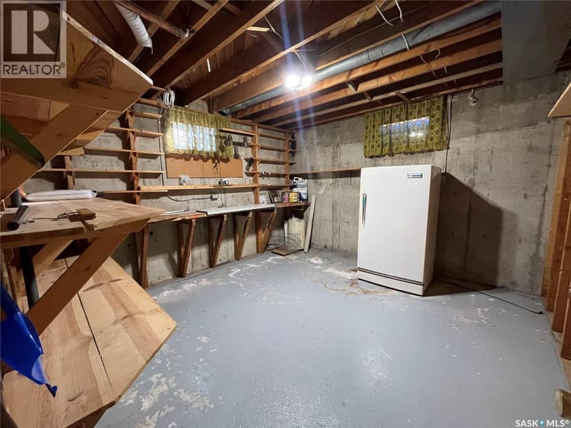 1123 Asquith DRIVE — photo 24 of 40