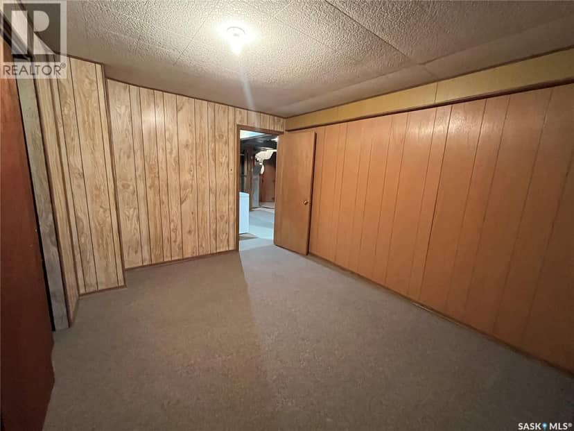 1123 Asquith DRIVE — photo 29 of 40