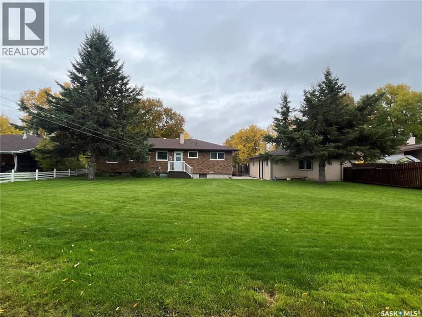 1123 Asquith DRIVE — photo 39 of 40