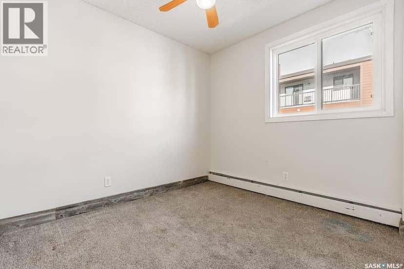 212 3302 33rd STREET W — photo 16 of 24
