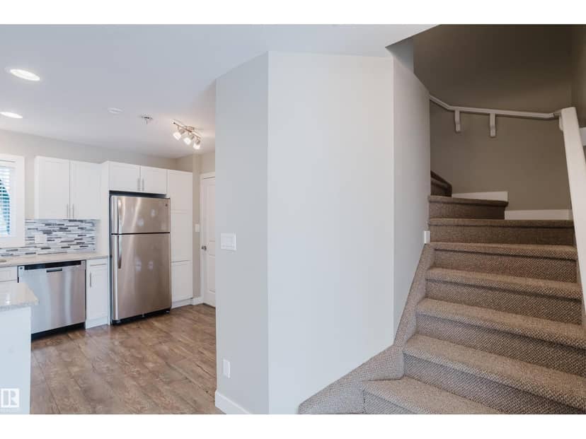 12504-12510 119 AV NW — photo 18 of 36