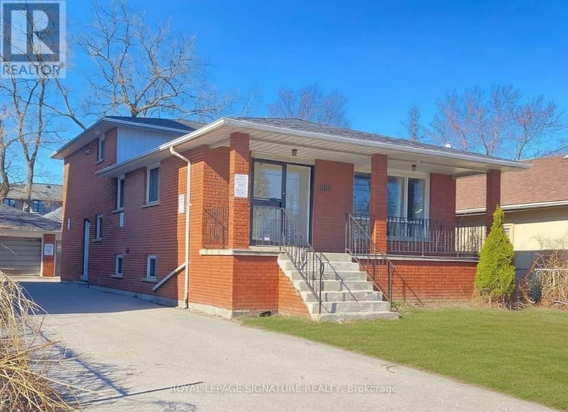 290 Sheppard Avenue W, Toronto, photo 2