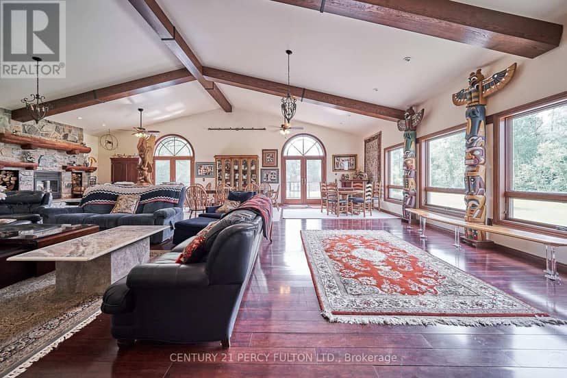 2733 Taunton Road — photo 16 of 40