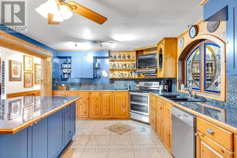 2733 Taunton Road — photo 30 of 40