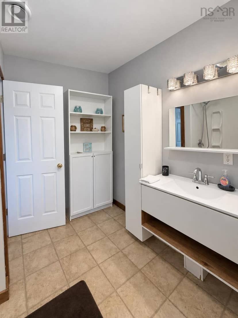 120 BIRCH GROVE Drive — photo 19 of 40