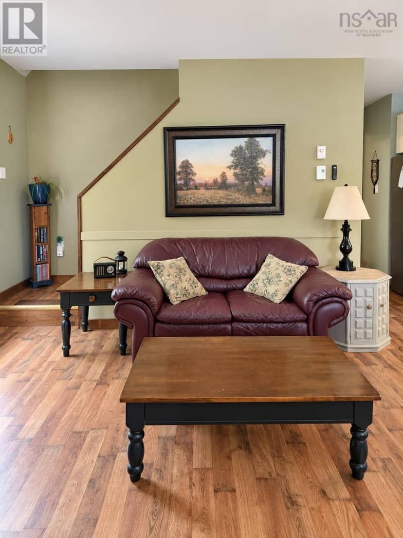 120 BIRCH GROVE Drive — photo 15 of 40