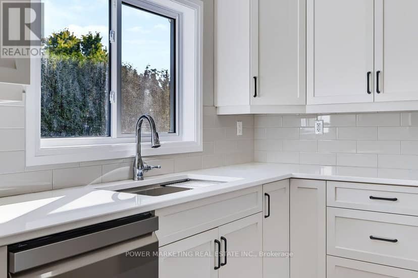 22 Parkglen Drive — photo 16 of 40