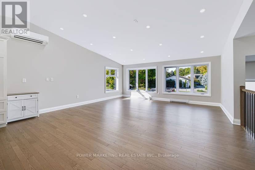 22 Parkglen Drive — photo 8 of 40