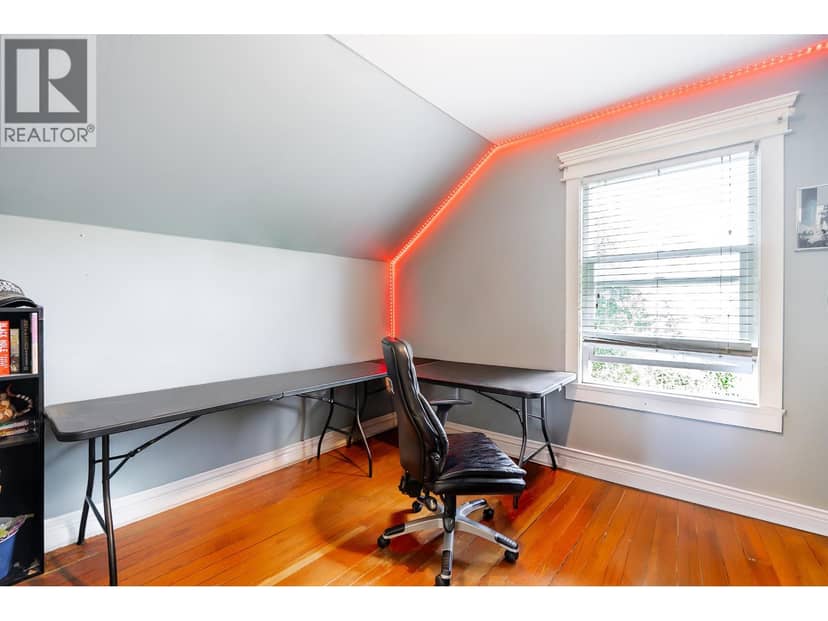 1329 E 12TH AVENUE, Vancouver, photo 7