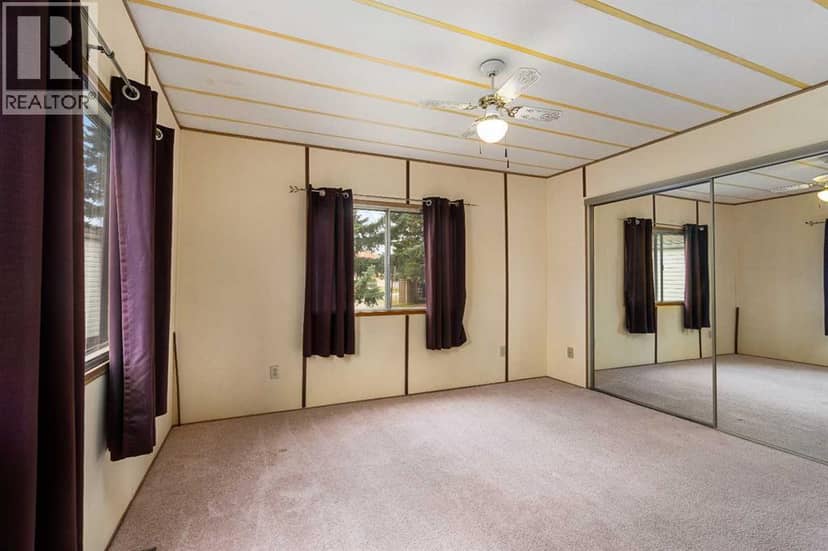 364 Burroughs Circle NE — photo 10 of 26
