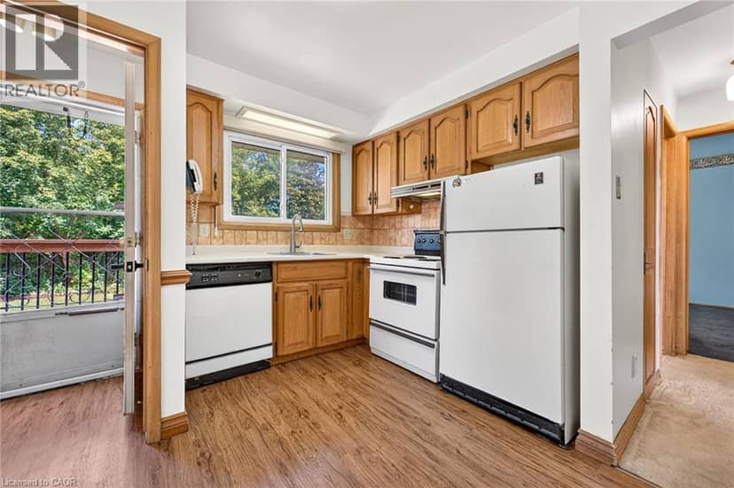 50 BERKO Avenue — photo 10 of 40