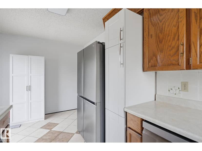 12631 161 AV NW — photo 16 of 38
