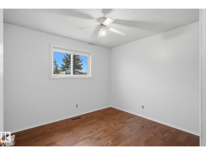 12631 161 AV NW — photo 21 of 38