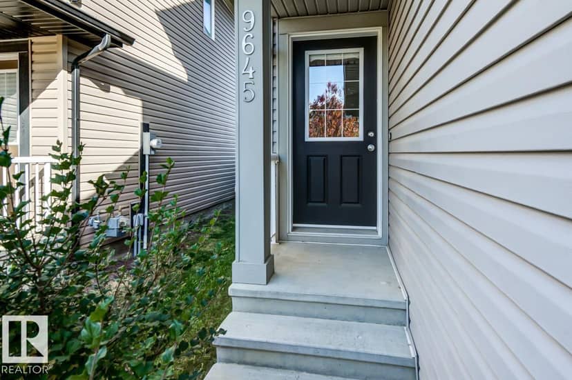 9645 Simpson Pl NW, Edmonton, photo 3
