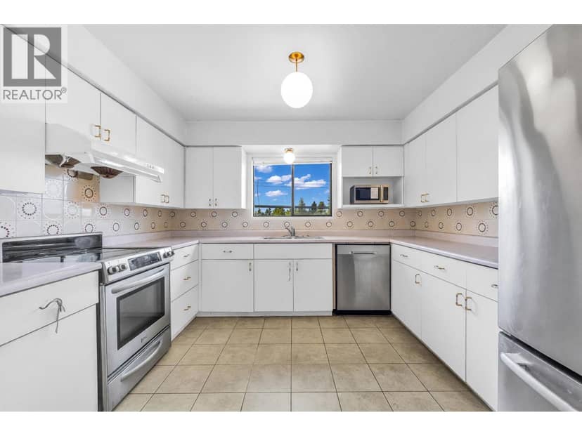 970 DUTHIE AVENUE, Burnaby, photo 2
