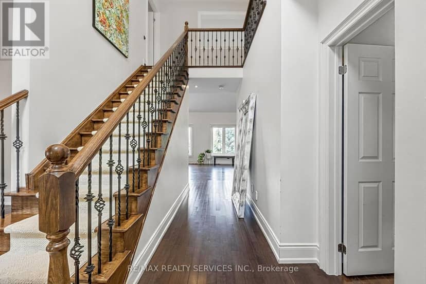 50 North Riverdale Drive, Caledon, photo 5
