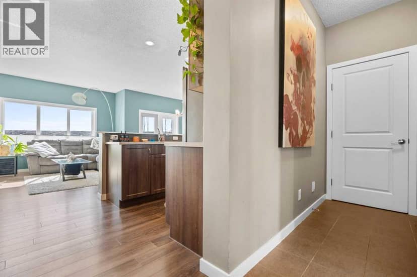 534 River Heights Crescent, Cochrane, photo 6
