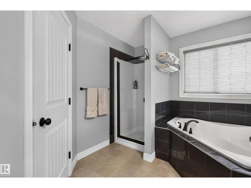 528 Stoneridge DR — photo 30 of 40