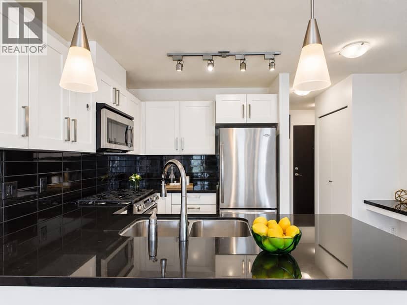 2805 2133 DOUGLAS ROAD, Burnaby, photo 6