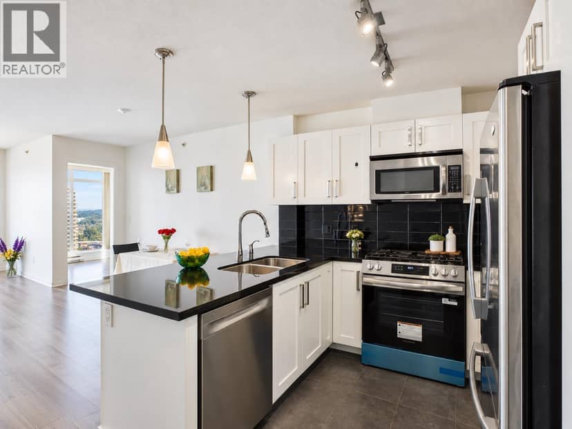 2805 2133 DOUGLAS ROAD, Burnaby, photo 5