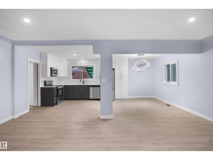 7501 95 AV NW — photo 12 of 40