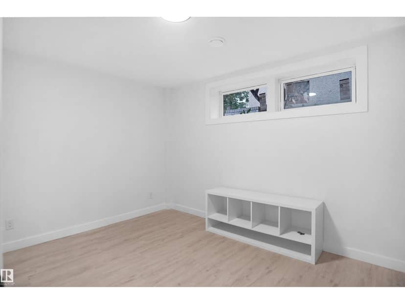 7501 95 AV NW — photo 34 of 40