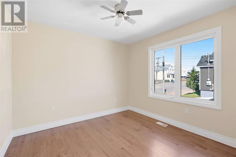 56 Dennis ST — photo 10 of 31