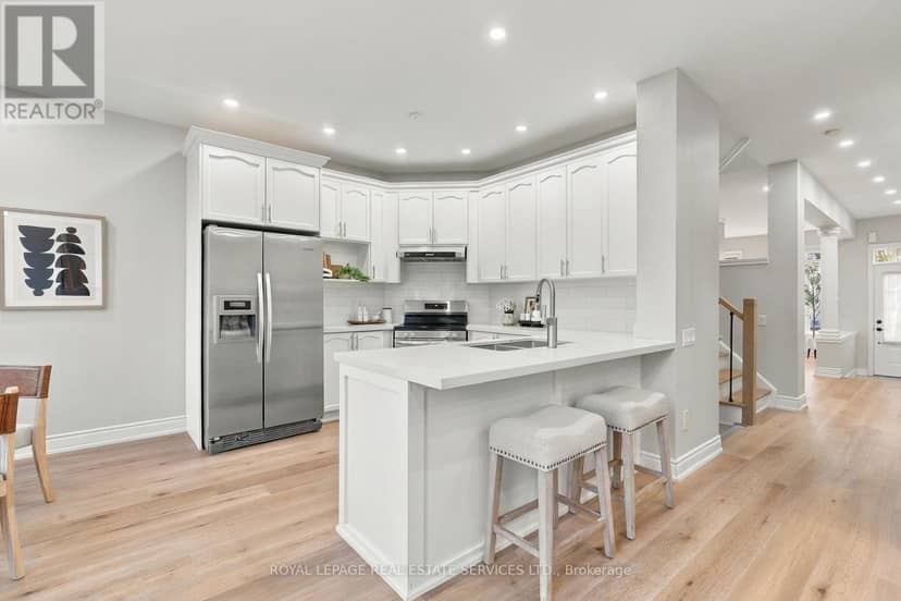 3396 Hayhurst Crescent — photo 8 of 24