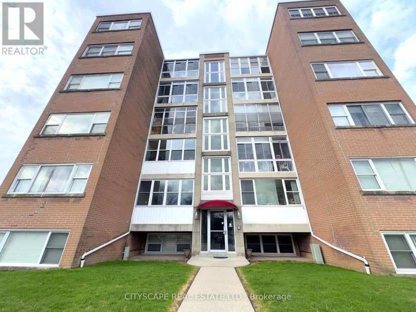 25 - 824 Brant Street — photo 20 of 27