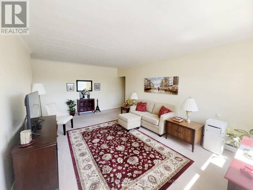 25 - 824 Brant Street, Burlington, photo 3