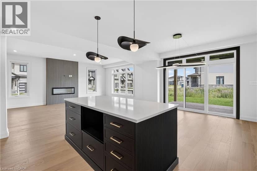 8905 ANGIE Drive — photo 19 of 40