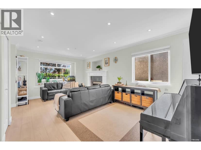 6925 MAIN STREET, Vancouver, photo 7