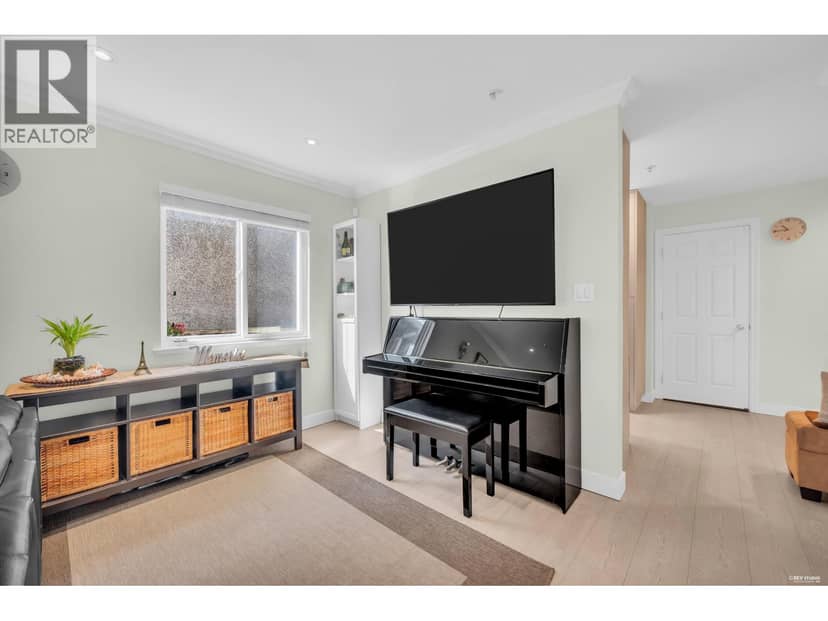 6925 MAIN STREET, Vancouver, photo 8