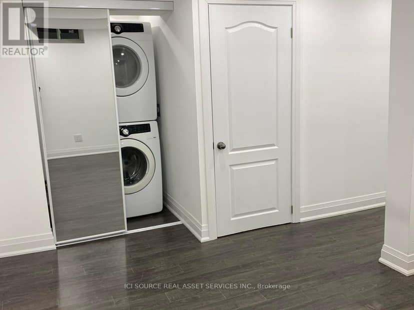 77 Newbridge Crescent — photo 26 of 40