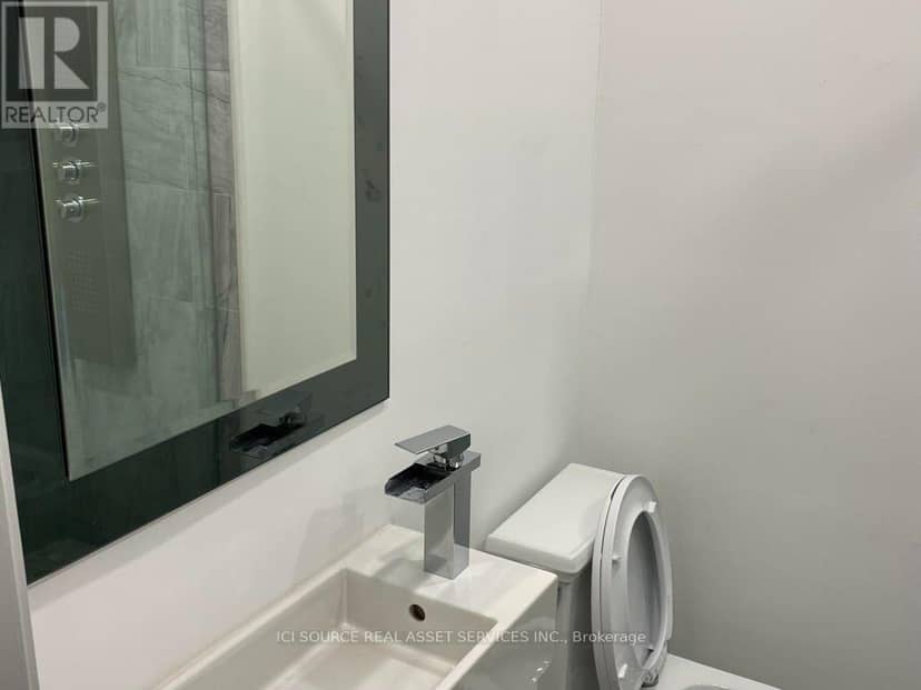 77 Newbridge Crescent, Brampton, photo 5