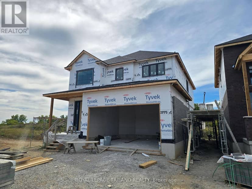 35 Allister Drive — photo 2 of 40