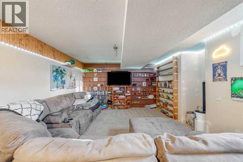 3921 Harmony Place — photo 16 of 30