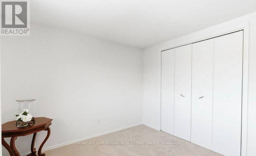 581 Arnhem Drive — photo 8 of 20