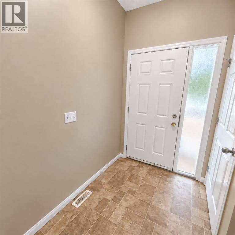 4, 624 41 Street, Edson, photo 5