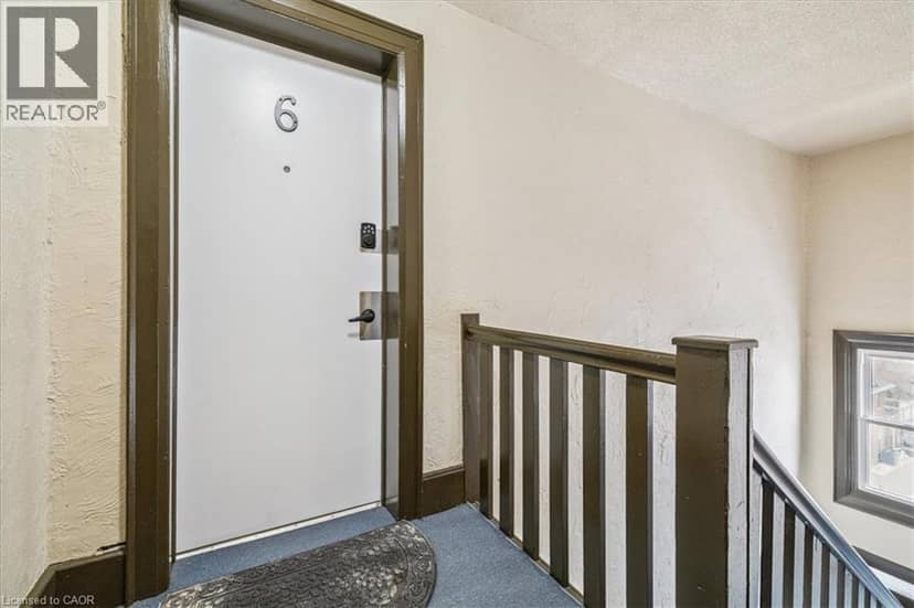 21 MOUNTWOOD Avenue Unit# 6 — photo 4 of 39