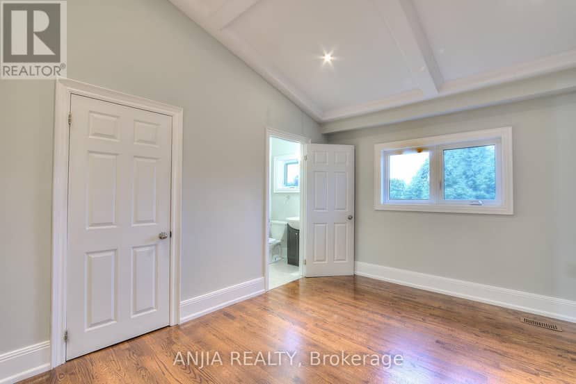 44 Bellini Avenue — photo 14 of 40