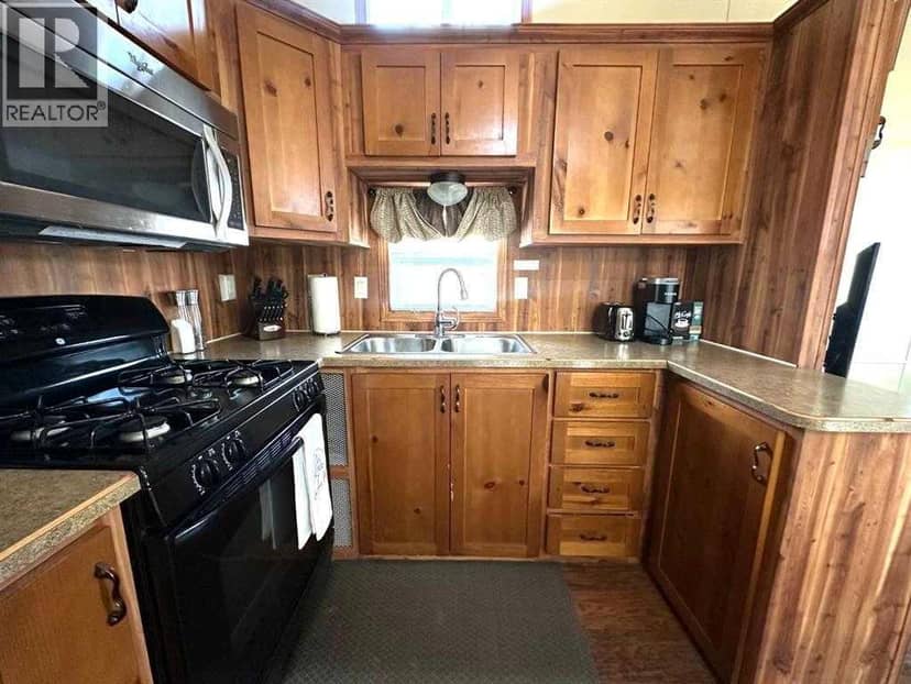 1221 Oak Avenue, Lac Des Iles, photo 7