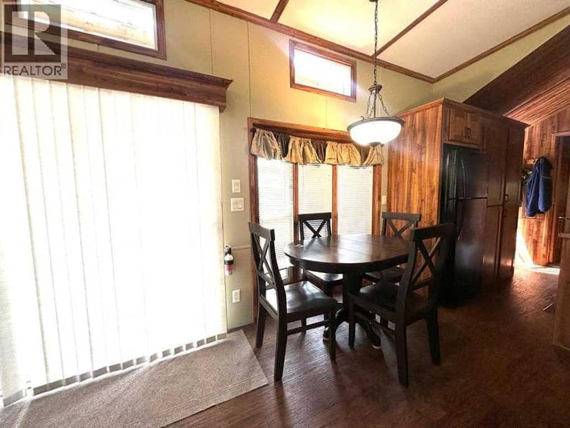 1221 Oak Avenue, Lac Des Iles, photo 5